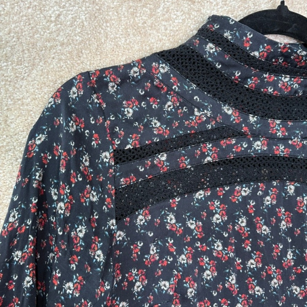 INTERMIX 100% Silk Blouse Women's 4 Black Floral Mock Neck‎ Romantic Designer
